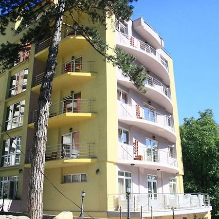 Hotel International Baile Herculane Exterior photo